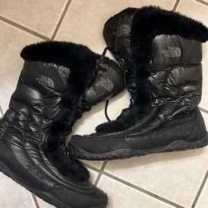 Nice North Face Snow Boots